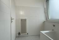 Sanierte Familienwohnung vereint höchsten Wohnkomfort mit einer entspannten Grünlage und herrlichem Ausblick! Freuen Sie sich auf ein durchdachtes, flexibles Raumkonzept – perfekt für modernes Wohnen. Jetzt dank KI-Visualisierung realitätsnah erleben!