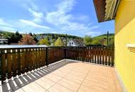 Bungalow-Idyll in Gablitz: Ihr Zuhause mit Wienerwald-Panoramablick: 4 Zimmer I Wintergarten I Südwest-Terrasse I Gartenparadies I Keller I Garage!