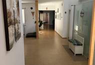 Exklusiver barrierefreier Bungalow mit uneinsehbarem Garten, Pool, Wellness &amp; Photovoltaik