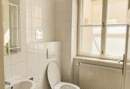 Großzügige Wiener Altbauwohnung mit ca. 4,20 m hohen Decken, Balkon und direktem Liftzugang