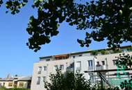 Große Dachterrasse! Lichtdurchflutete, elegante 3-Zimmer Dachgeschoßwohnung mit Garage!