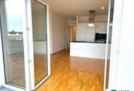 geräumige 4-Zimmer Dachgeschoßwohnung mit zwei großen Terrassen zum Wohlfühlen! Leben im Grünen, aber nahe der Stadt! Tiefgaragenplatz optional verfügbar!