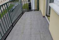 3 Zimmer Wohnung für Familen mit 2 Loggien