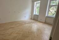 Perfekter Mix aus Wohn- und Arbeitsatmosphäre - 5 Zimmer - 183 m²