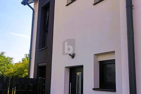 SMARTES FAMILY HOME MIT HIGH-TECH, Haus-kauf, 640.000,€, 2434 Bruck an der Leitha