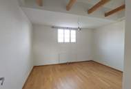 Familientraum - Doppelhaushälfte mit großem Garten am Rosenhügel!