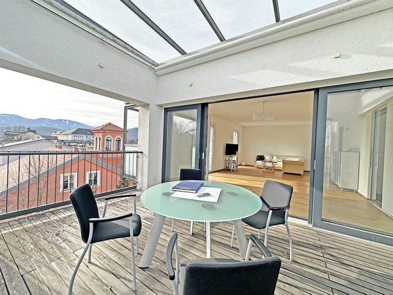 Penthouse "CentralPark" Villach Büro &lt; &gt; Wohnung