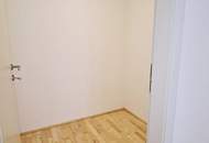 HÖRLGASSE BEIM SCHLICKPLATZ, gepflegte 45 m2 Neubau, 2 Zimmer, Komplettküche, Duschbad, Parketten, 2. Liftstock