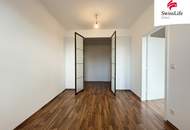 Sanierungsbedürftige 2 Zimmer Wohnung | Loggia ca.11,86m² | 1. Liftstock