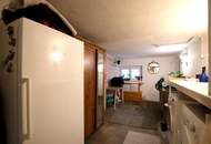 NEUER PREIS! Schönes Einfamilienhaus in Meidling mit großem Garten und 90m² Werkhalle!