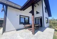 "Charmantes Einfamilienhaus mit schönem Grundstück"