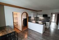 Mehrfamilienhaus oder Mehrparteienhaus Nahe Schloss Greinburg