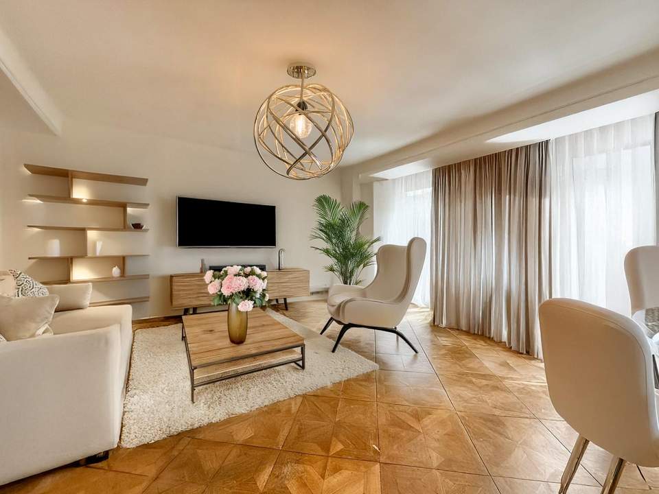 Stilvoller Altbau in der Josefstadt
