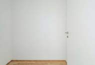 SOFORT EINZIEHEN >> charmante 3-Zimmer Wohnung mit bodentiefen Fenstern und 2 Balkone >> Top Anbindung