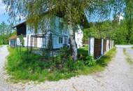 Bauernhaus mit Nebengebäude und Feldern in Durchham