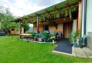 Modernisiertes Familienhaus mit großem Grundstück und zusätzlicher Einliegerwohnung (Provisionsfrei)