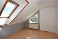 Zweifamilienhaus mit großem Grund in Neumarkt, Bezirk Melk