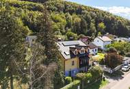 Mehrgenerationenhaus | vier Grundstücke, ca. 2.117 m² Grund, Pool, Sauna, zwei Garagen & großer Garten im Wienerwald