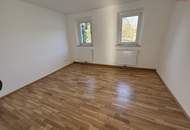 Sonnige Grünlage, ausgewählte Nachbarschaft &amp; Entspannung pur: sanierte 3-Zimmer-Wohnung im oberen Stock eines kleinen Mehrparteienhauses mit moderner Dusche und viel Privatsphäre!