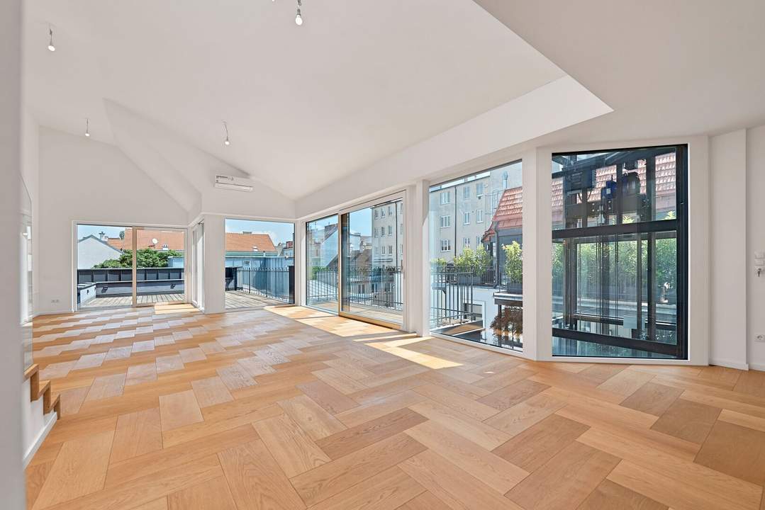 Außergewöhnliche DG-Maisonette mit 2 Terrassen beim Naschmarkt mit Garage im Haus