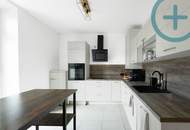 Leerstehendes Stileckzinshaus mit Potenzial für ein zukünftiges Ärzte- oder Therapiezentrum