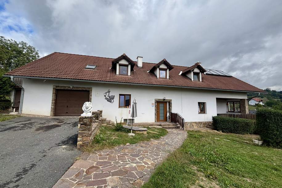 OPEN HOUSE am 25.10.! Traumhafte Aussicht trifft vielseitiges Wohnen - Mehrfamilienhaus in Pöllauberg!, Haus-kauf, 330.000,€, 8225 Hartberg-Fürstenfeld