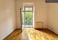 | CHARMANTE 2-ZIMMER-WOHNUNG MIT SONNIGEM BALKON | GRÜN- & SCHLOSSBERGBLICK | ca. 44,1m² | 2.OG | IDEALE LAGE