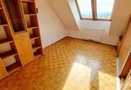 Traumhafter Fernblick + Absolute Grün- und Ruhelage + Tolle Raumaufteilung + Garagenplatz inklusive! Das perfekte Zuhause über den Dächern...