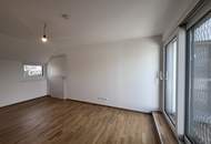 Erstbezug !! Traumhafte Doppelhaushälfte , Wohnkeller mit Garten und 2 Stellplätzen!