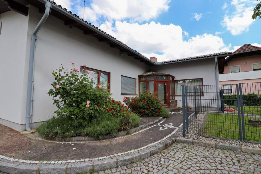 Modifiziertes Haus mit gewerblicher Nutzung, Gewerbeobjekt-kauf, 549.800,€, 8054 Graz-Umgebung