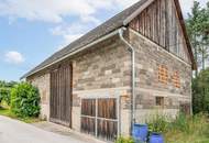 Einfamilienhaus mit Nebengebäuden und großem Grundstück Nähe Enns