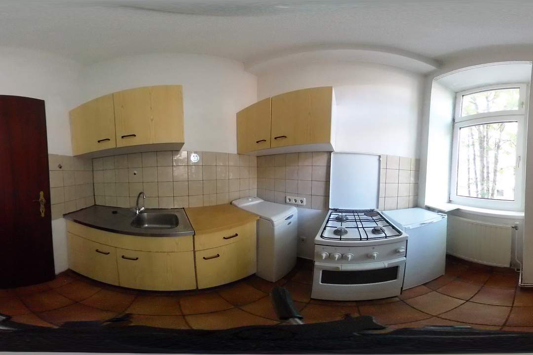 "1 Zimmer-Wohnung mit Lift, U3 Nähe!"