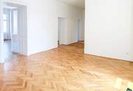 Erstbezug nach Sanierung: Traumhafter 4-Zimmer-Altbau mit moderner Ausstattung