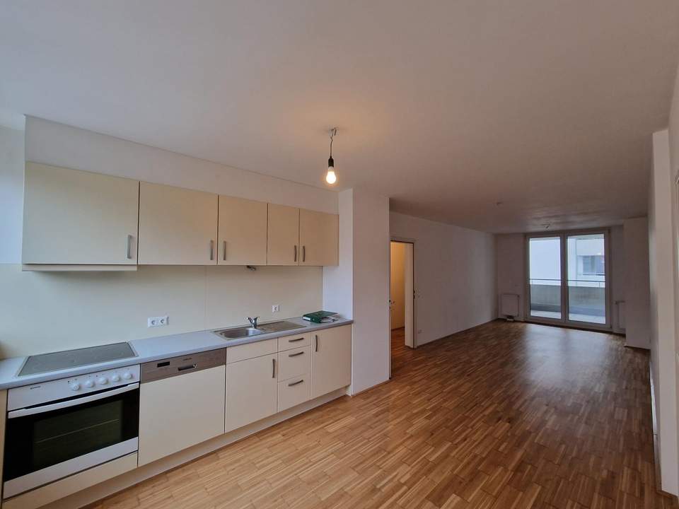 Neubauwohnung mit großer Loggia -