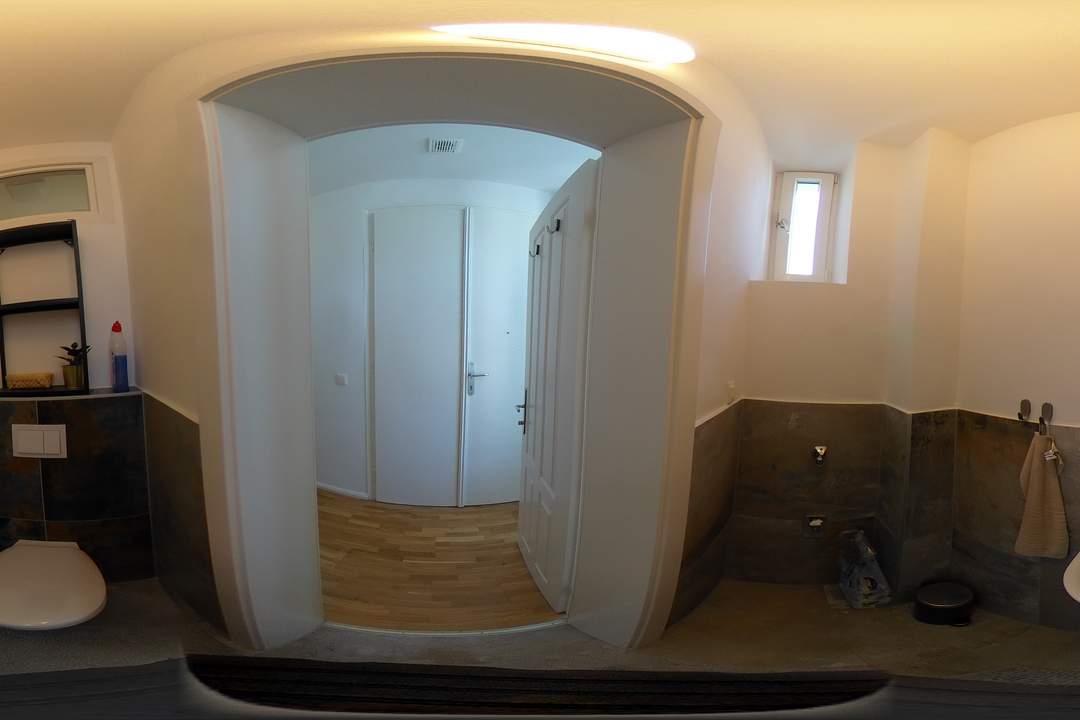 2-Zimmer-Wohnung zentral gelegen nahe Millenium-City