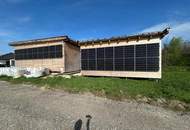 Autark leben im Lehm-Holz-Haus – mit 60 kWp PV & Naturpool