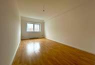 Balkonwohnung im Dachgeschoss - 3 Zimmer mit Wohnküche - Nähe Quellenstraße und Matzleinsdorfer Platz