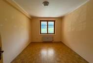 3-Zimmer-Wohnung mit Balkon in ruhiger Lage von Klöch!
