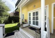 Wunderschöne Doppelhaushälfte in Massivbauweise, komplett eingerichtet // Wonderful semi-detached house in solid construction, fully furnished //