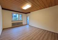 TOP Lage: 2-Zimmer-Wohnung mit Loggia und Blick ins Grüne