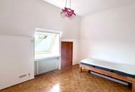 GROSSZÜGIGE FAMILIENWOHNUNG IN HIETZINGER BESTLAGE