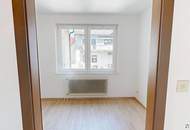 Stadthaus in Rechnitz! Bestehend aus einer Stadtwohnung und einem vermieteten Gewerbelokal im Erdgeschoß!