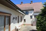 Liebevoll gepflegtes Wohnhaus mit großzügigem Grundstück in ruhiger Lage