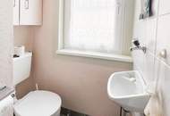 “Rare Parkside Living! Near Vienna’s Romantic English Garden!“