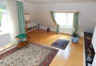 Wohntraum mit großer Dachterrasse und Garage in Grün- Ruhelage