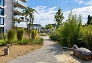 Commission-Free: Live Like You're on Holiday: Luxury Living 4th Floor