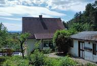 Zweifamilienhaus in begehrter Grünlage mit Waldanteil