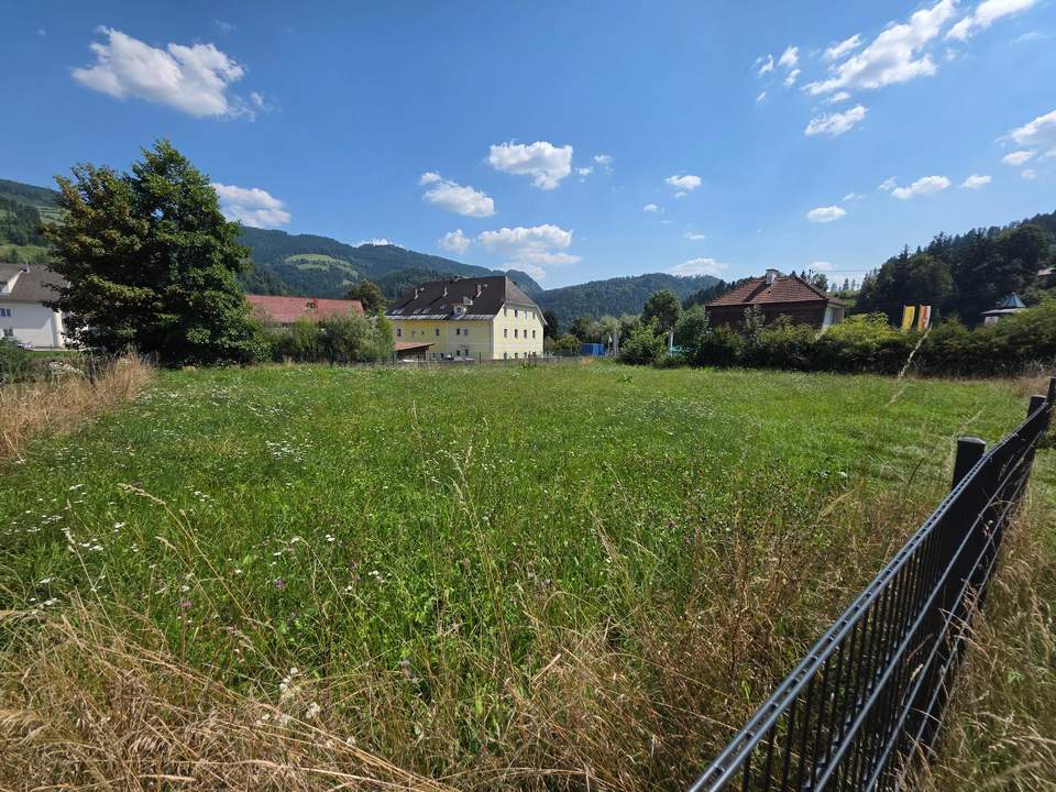 sonniges Baugrundstück in Brückl