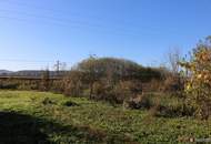 Jennersdorf: Großzügiges Wohnhaus mit sonnigem Garten