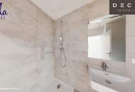 / BALKON / 2 ZIMMER / ZWEITBEZUG / VERFÜGBAR AB SOFORT / GUTE AUFTEILUNG
